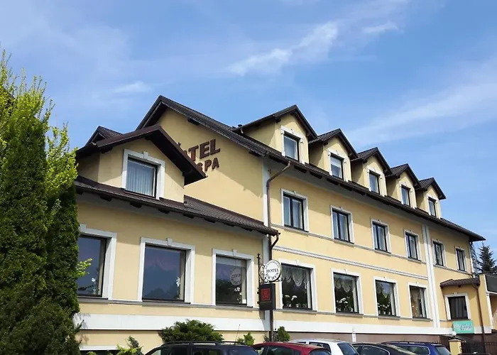 Bachus 酒店 Starogard Gdański